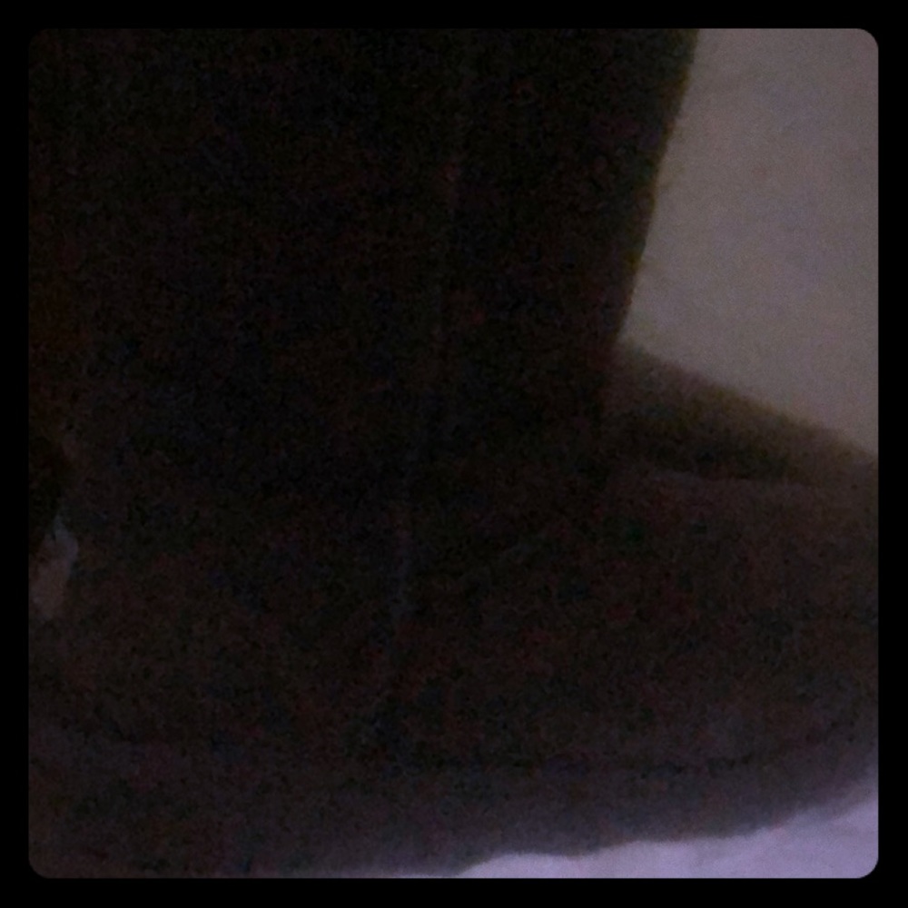 I’m m selling all Ugg’s products